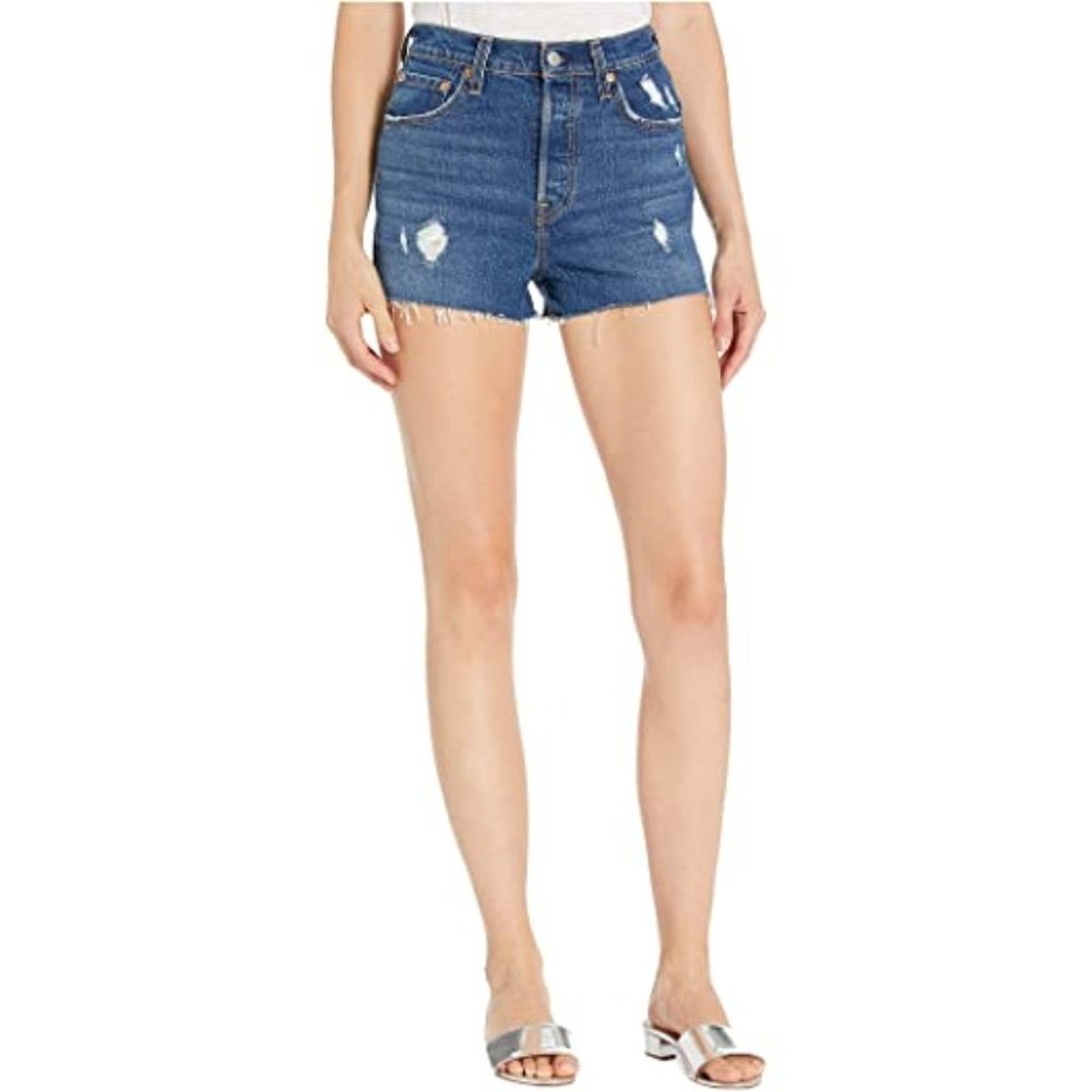 NWT Levi's Ribcage Jean Shorts in size 26